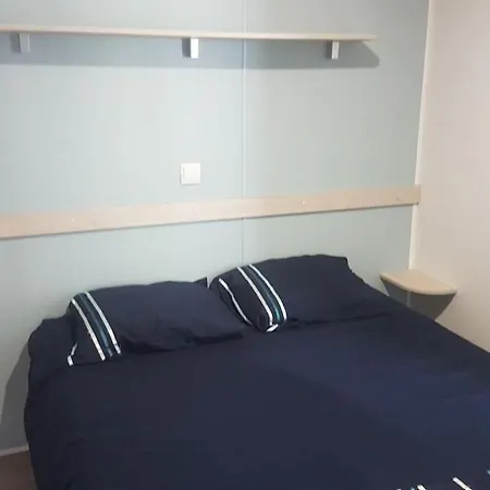 Natur Camping Bungalow T2 - Entretenimento E Relaxamento Дом отдыха