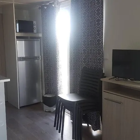 Natur Camping Bungalow T2 - Entretenimento E Relaxamento Дом отдыха Патаяш